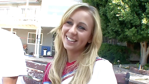 Married wetandpissyan ash in best friends dimension chrissy