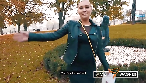 Masked couple fucks in bed