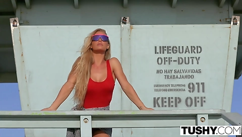 Hotates fuck with a sexy couple