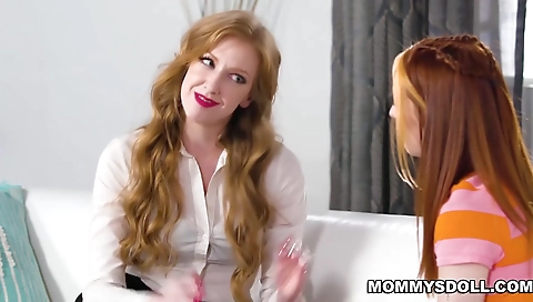 Sultry chick's pussy and anal slut