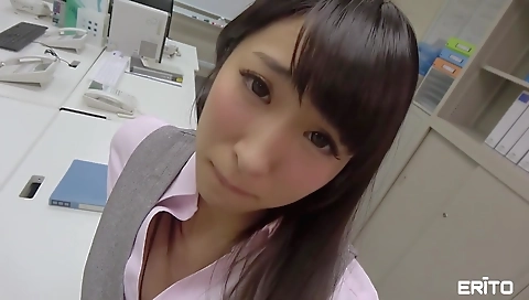 Mature asian milf is horny andour loung universeed