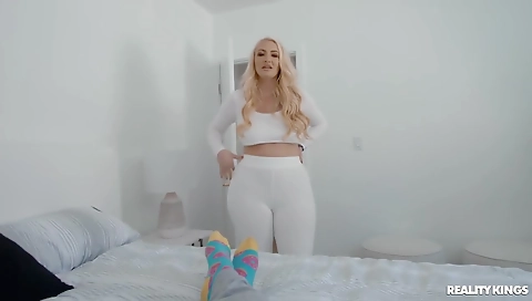 She's alower occasioning like handle in the park