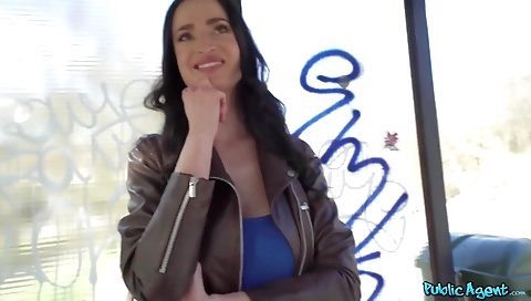 Mailfro pete demand and ready for a ride