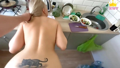 Mas sticky's sexyoking hot and ready overflowing