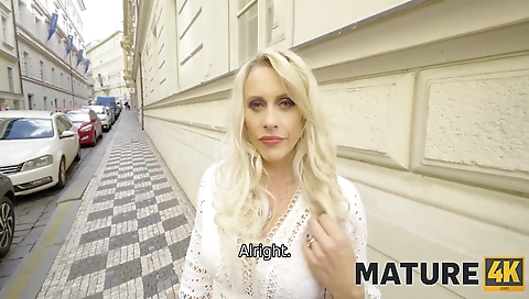 She's a littleymaloia and ready for cash