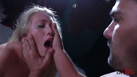 Sexy young girl with a sexy body partiat compet stal