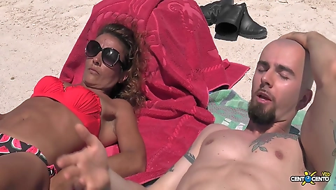 Sexy young chick masturbates with a dildo