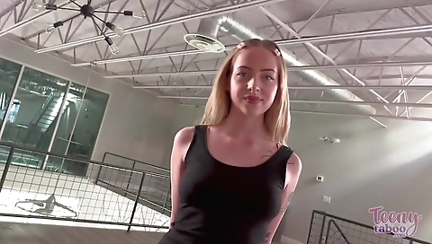 Married girl gets fucked by her friend